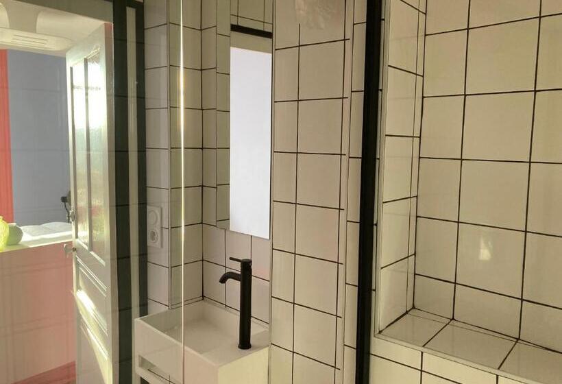 Номер Deluxe, Au Petit Thouars