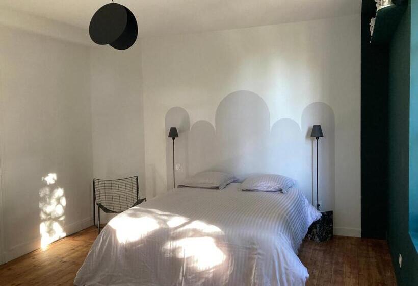 Номер Deluxe, Au Petit Thouars