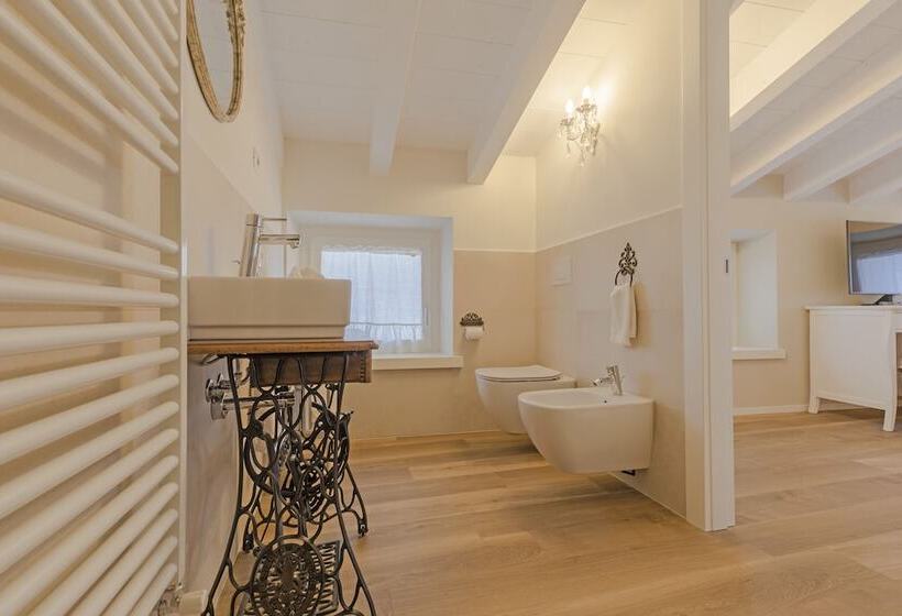 스탠다드 룸, Il Cantuccio Sul Garda   Relais Di Charme