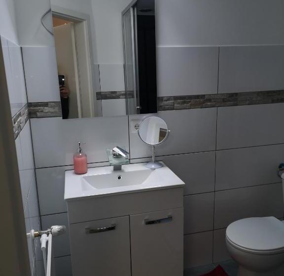 Студия Deluxe, Radevormwald