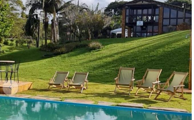 Suite with lake view, Pousada Paraiso Dos Tucanos