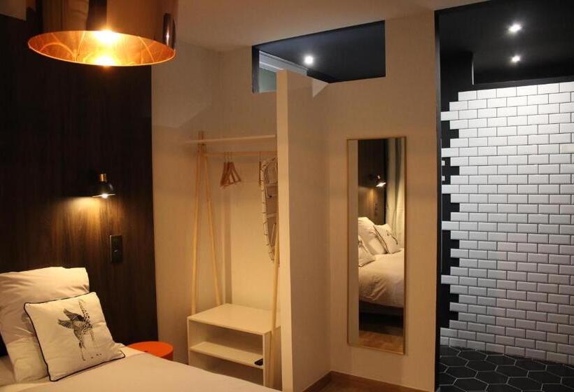 Quarto Estandar com Sacada, Rosie S Club