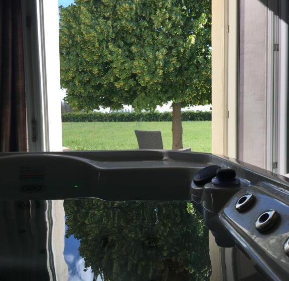Номер Deluxe, Love And Spa