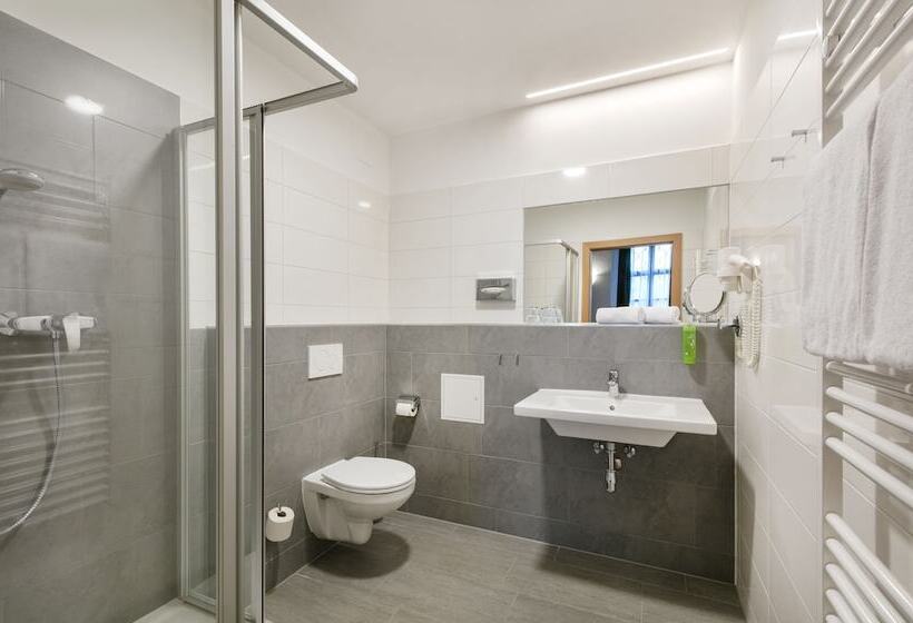 Номер Стандарт, Jufa Hotel Schloss Röthelstein