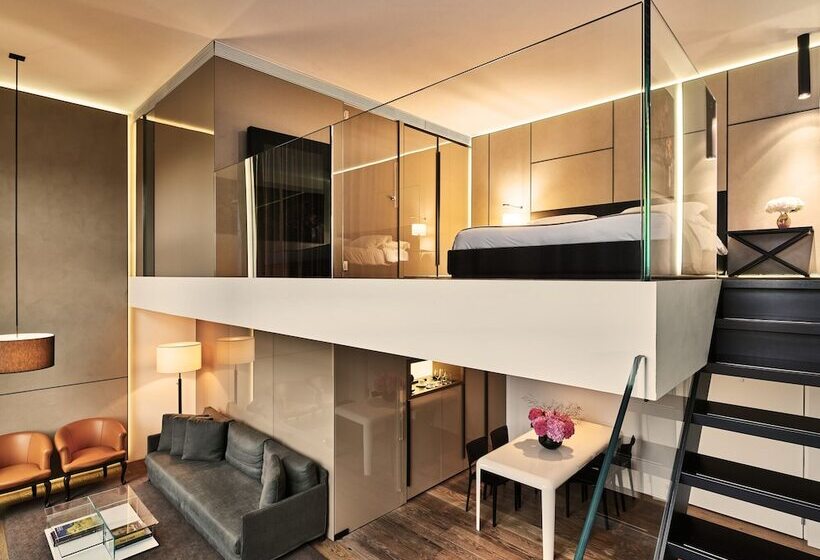 Duplex Room, Conservatorium