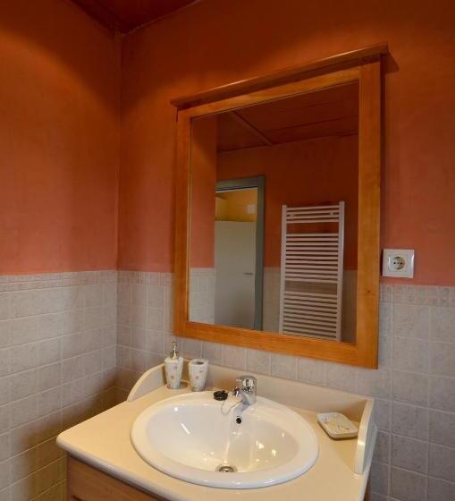 Quarto Estandar, San Miguel Del Valle Amblés