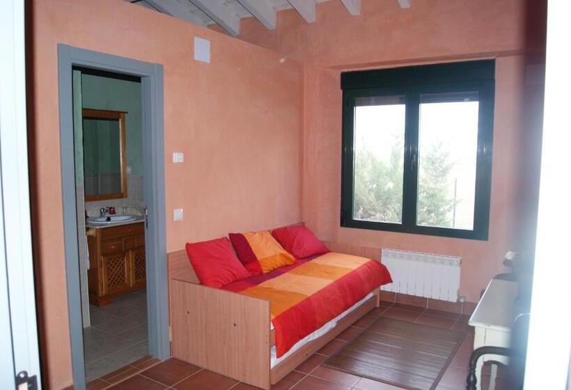 Семейный Номер, San Miguel Del Valle Amblés