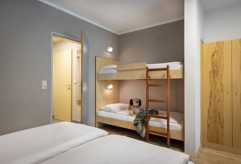 Четырехместный Номер Стандарт, Jufa Hotel Bruck An Der Mur   Im Weitental