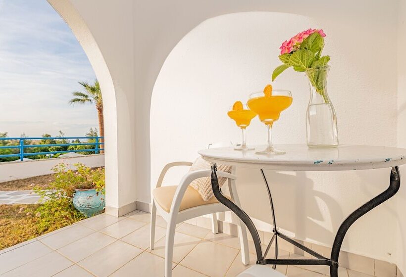 Номер Deluxe Вид на Море, Theo Bungalows Boutique