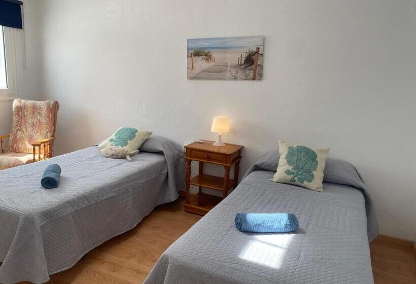 اتاق استاندارد با سرویس بهداشتی مشترک, Mirador Del Muelle House