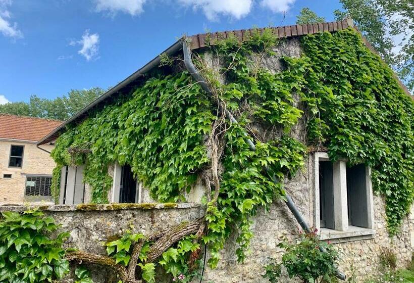 家庭洋房, Domaine Du Pont Salmois