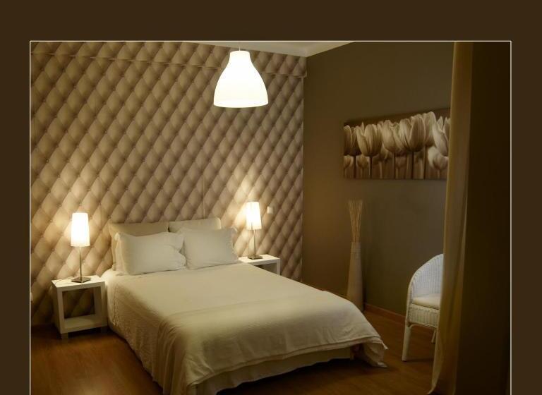 اتاق راحتی سه تخته, Residencial Rita