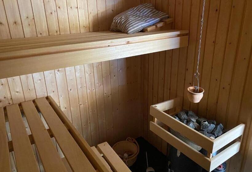 Апартаменты 2 Спальни, Rumah Senang