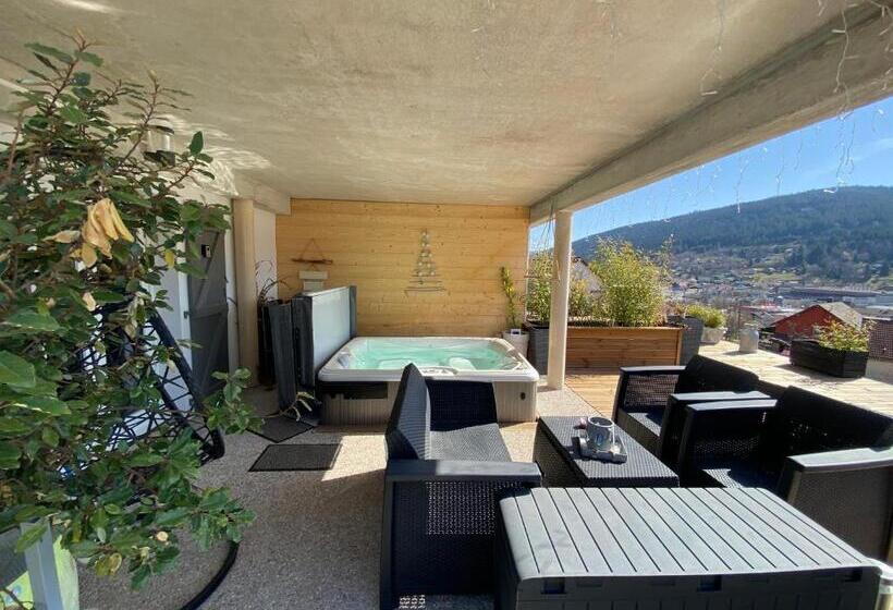 اتاق استاندارد با تراس, Au Nid Cosy D Isa A Gerardmer Vosges   Spas Privatifs