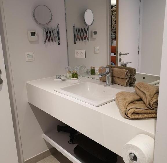 اتاق لوکس, B&b Atuatuca