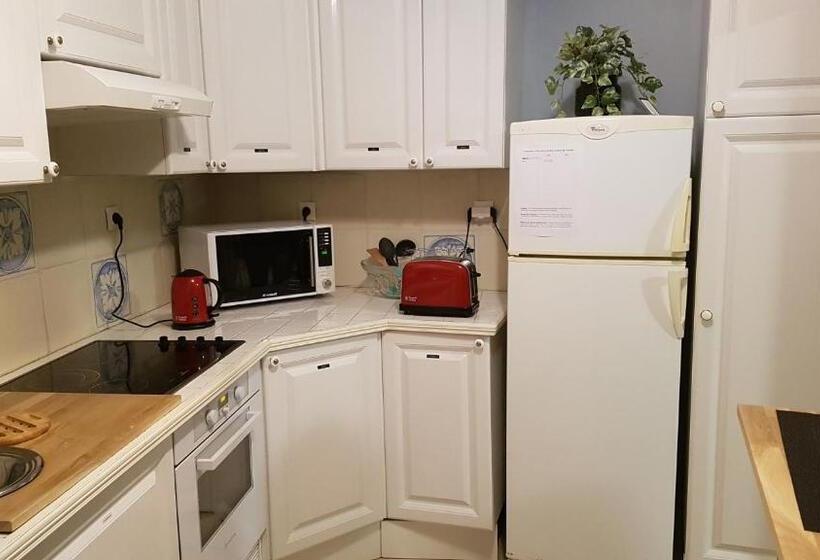 Трехместный Номер Комфорт, La Marina Hotel Full Center Gare Paris Fitness Garden Kitchen