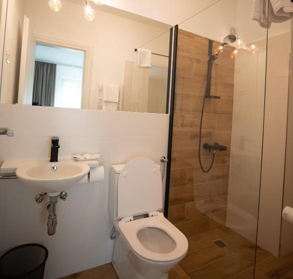 اتاق استاندارد با بالکن, Urban 7 Residence