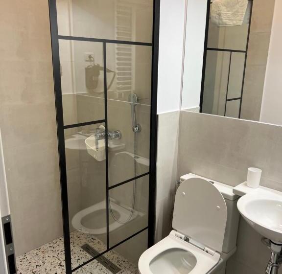 اتاق لوکس, Urban 7 Residence