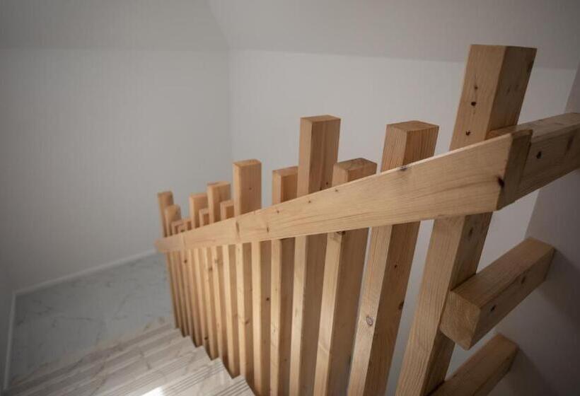اتاق استاندارد با بالکن, Urban 7 Residence