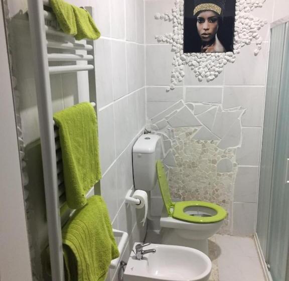 Номер Deluxe, B & Baichin