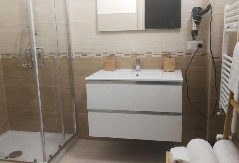Номер Стандарт, B&b Solferino