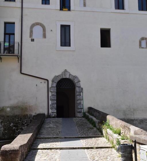 Номер Стандарт, Il Cortile Del Castello