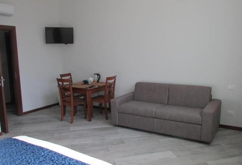 سوییت خانوادگی, Sansirofiera Rooms