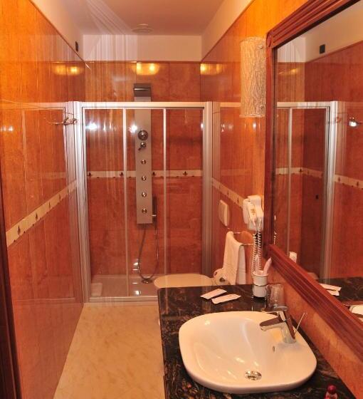اتاق سوپریور چهار تخته, Borgo Don Chisciotte