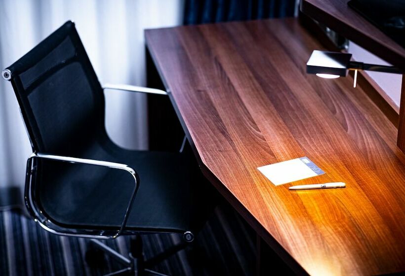 اتاق استاندارد, Holiday Inn Express Amsterdam   Sloterdijk Station, An Ihg