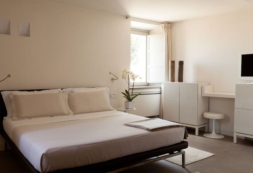 اتاق لوکس, Nun Assisi Relais & Spa Museum