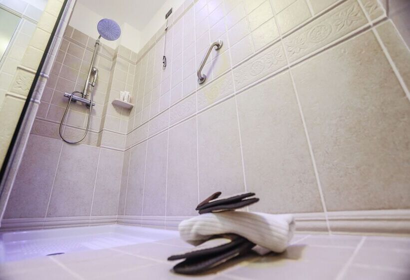 Quarto superior, Tenuta Moreno