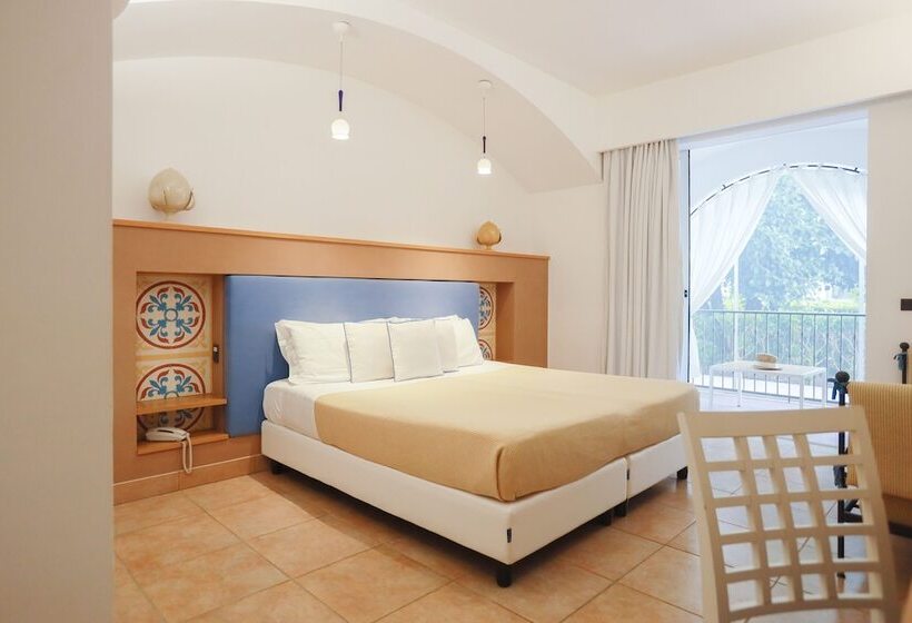 Quarto superior, Tenuta Moreno