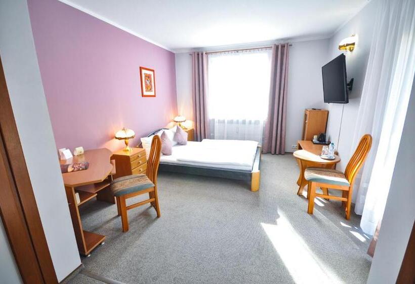 اتاق لوکس با بالکن, Trzy światy Spa & Wellness Rajska Wyspa