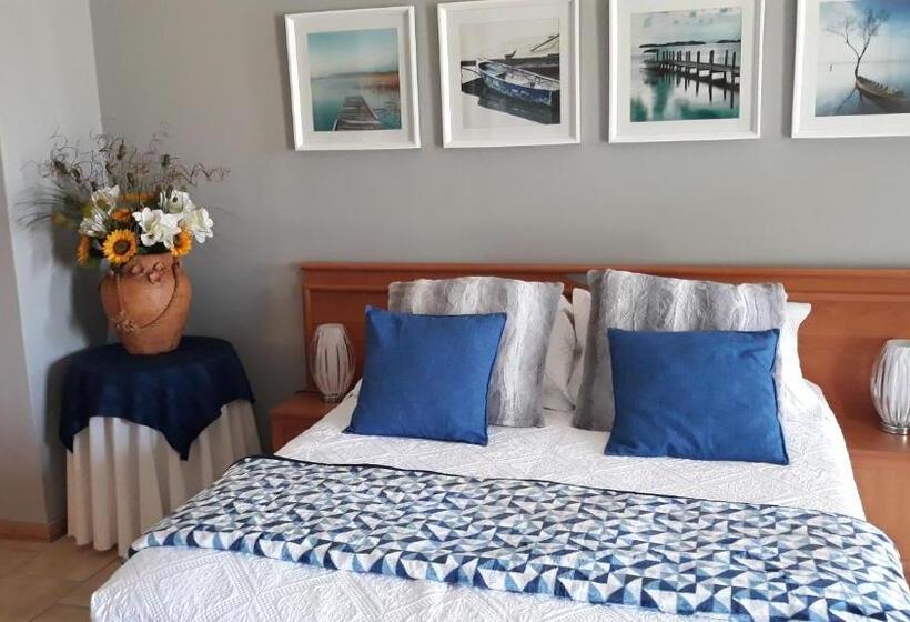 اتاق لوکس, Little Umhlanga. Sunflower Suite