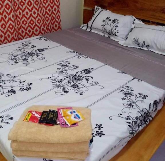 خانه 2 خوابه, Michaels Homestay   Farm Villa Nr Patar Beach & Bolinao Falls