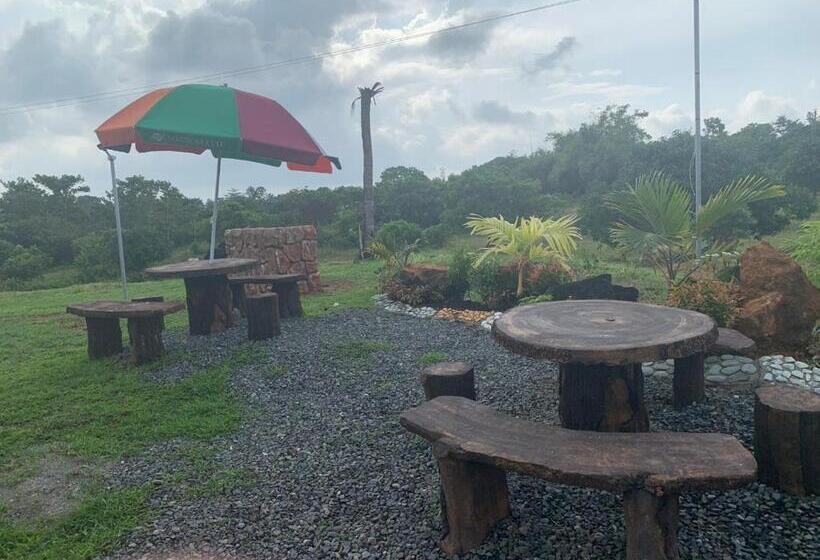 سوییت لوکس, Michaels Homestay   Farm Villa Nr Patar Beach & Bolinao Falls