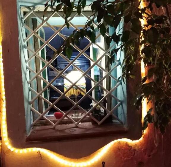 اتاق لوکس چهار تخته, Kirillos In Cilento