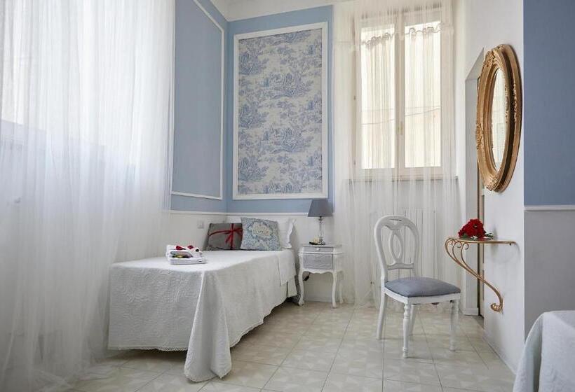 Quarto Triplo Estandar, Il Piccolo Principe Affittacamere