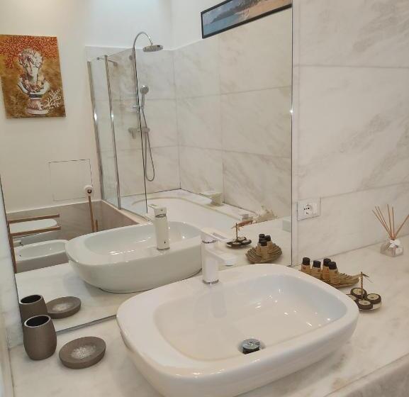 اتاق استاندارد چهار تخته, Villa Olimpia