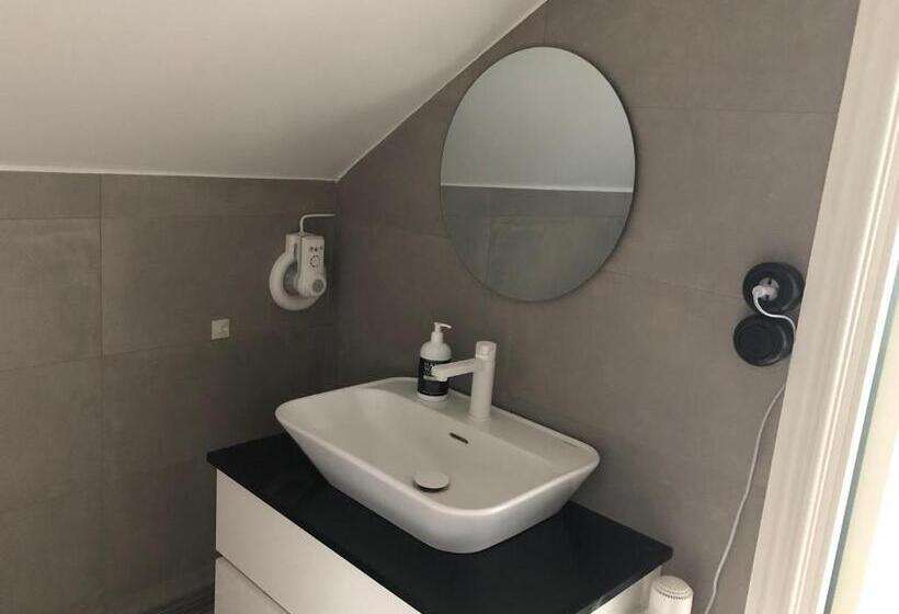 Люкс Повышенной Комфортности, Berglings Boutique Hotell