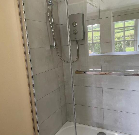 Дом 1 Спальня, Tegfan Garden Suite