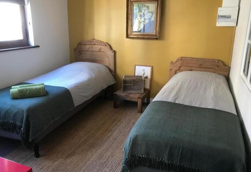 اتاق لوکس, B&b Du Cloître