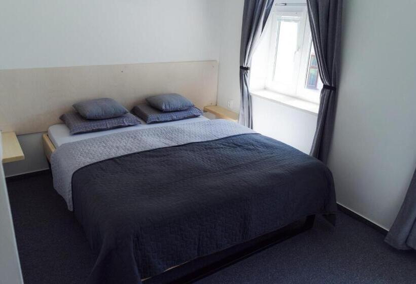 침실 1개 아파트, Treehouse Apartments