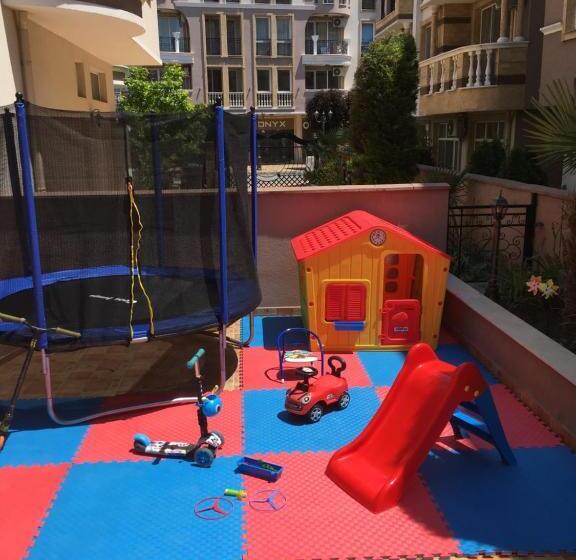 Апартаменты 1 Спальня с Балконом, Vase Apartments