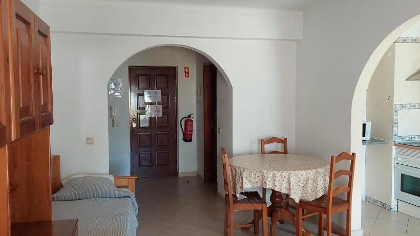 Студия Стандарт, Castelos Da Rocha