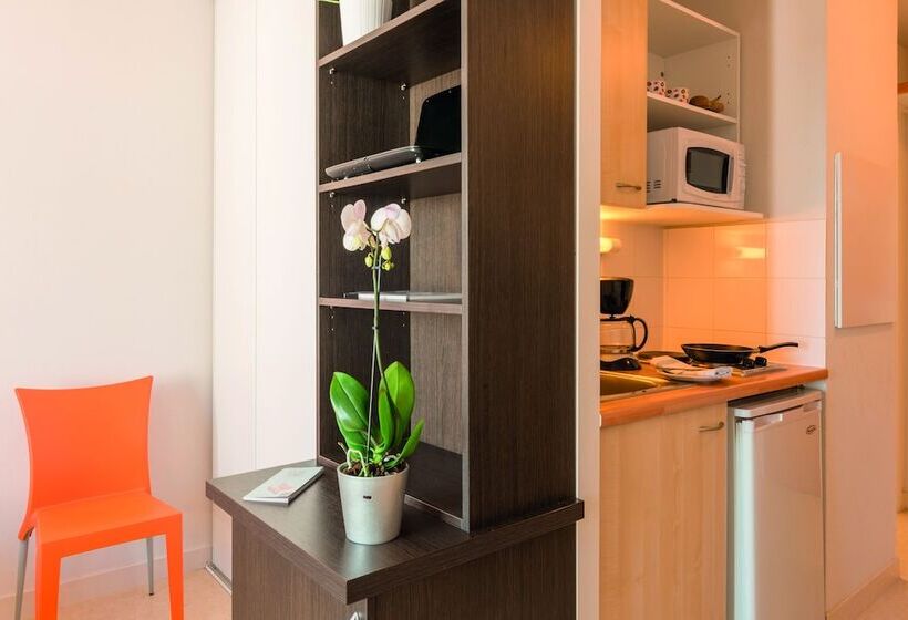 استودیوی استاندارد, Appart City Classic Nantes St Herblain