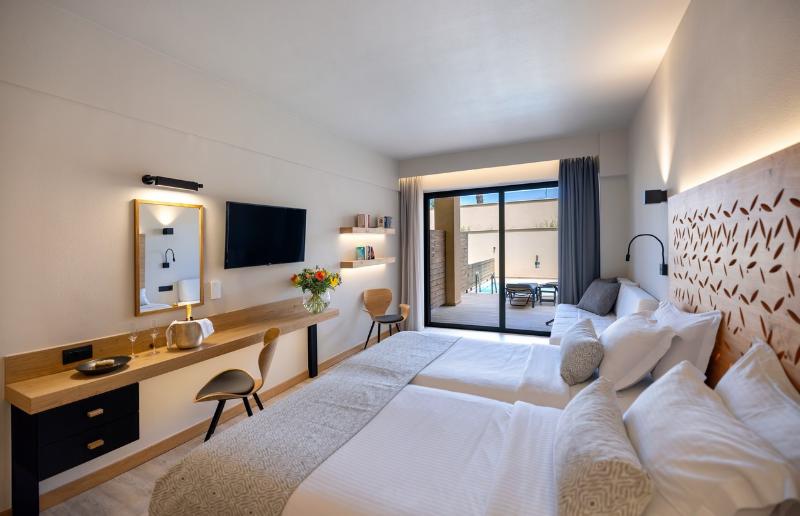 Quarto Superior, Atlantis Beach