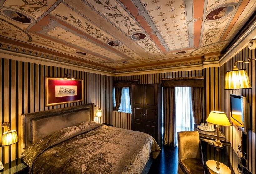 اتاق استاندارد, Maison Grecque Hotel Extraordinaire