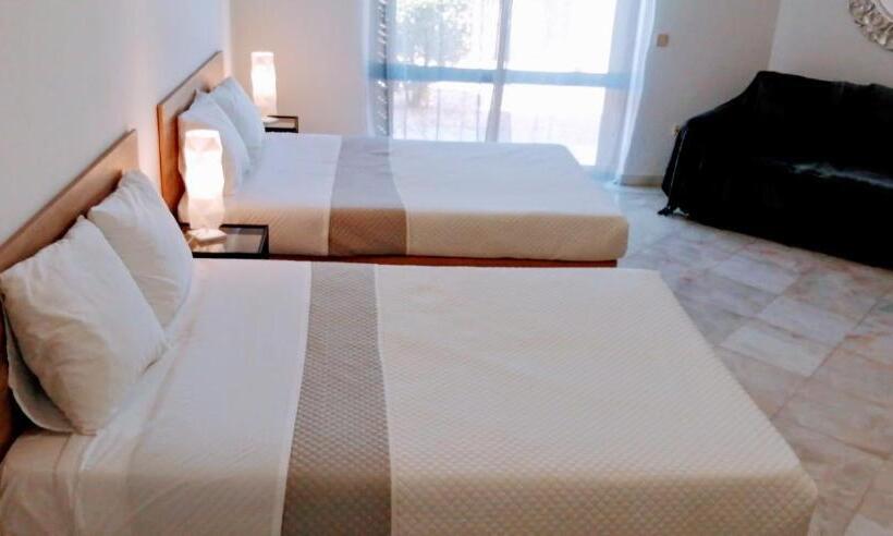 חדר פרמיום לארבעה, Nature Guesthouse