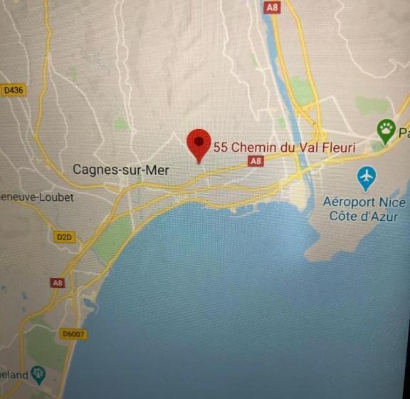 Номер Стандарт Вид на Бассейн, Villa C3 Arthur Rimbaub Chambre D’hôte Piscine Proche Mer Plage 600m